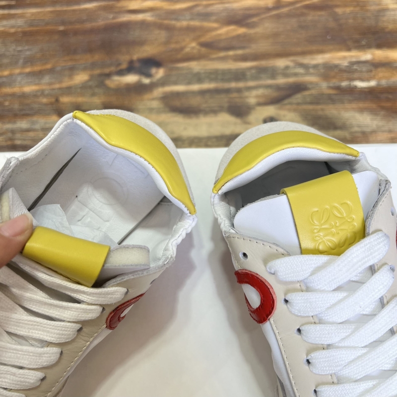 Loewe Sneakers